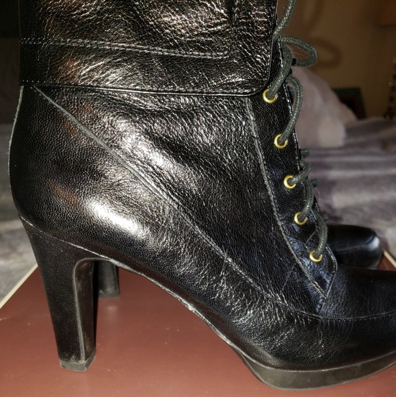 Naturalizer boots - Picture 2 of 3